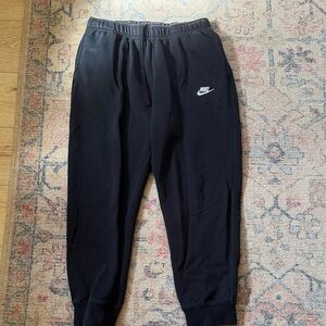 Nike men’s Black Sweatpants